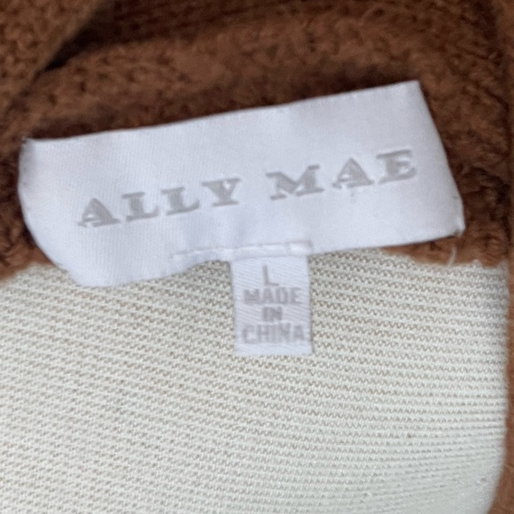 Ally Mae Brown matching Floral Embroidered Sunflower Button Cardigan and tank - Picture 4 of 9